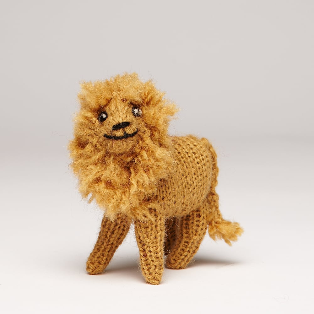 Image of Finger Puppet  Lion