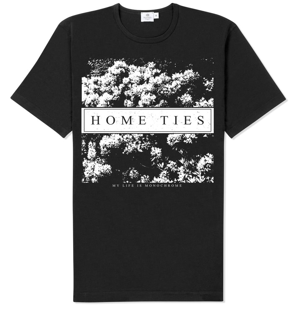 Image of Floral - T-Shirt