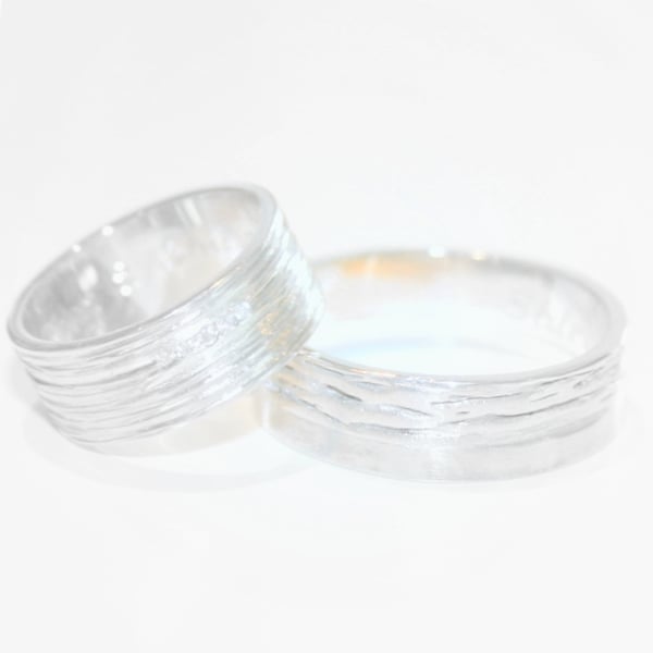 Image of Trouwringen met lijntjesstructuur-zilver, trouwringen verkrijgbaar te Antwerpen, trouwringen op maat