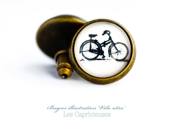 Image of Puce d'oreilles Vélo rétro, bijou bicyclette 