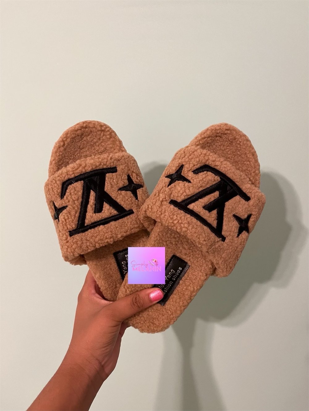 Image of sherpa lv slides 💜. 