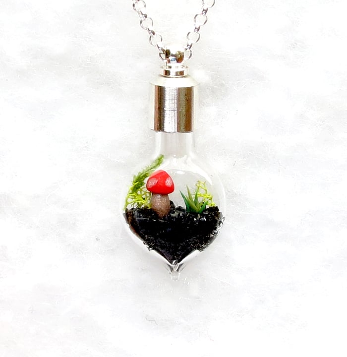 Image of Nature Necklace - Lost World Terrarium Necklace
