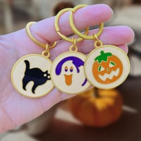 Image 1 of Nostalgic Mini Halloween Cookie Keychains  – Black Cat, Ghost & Pumpkin