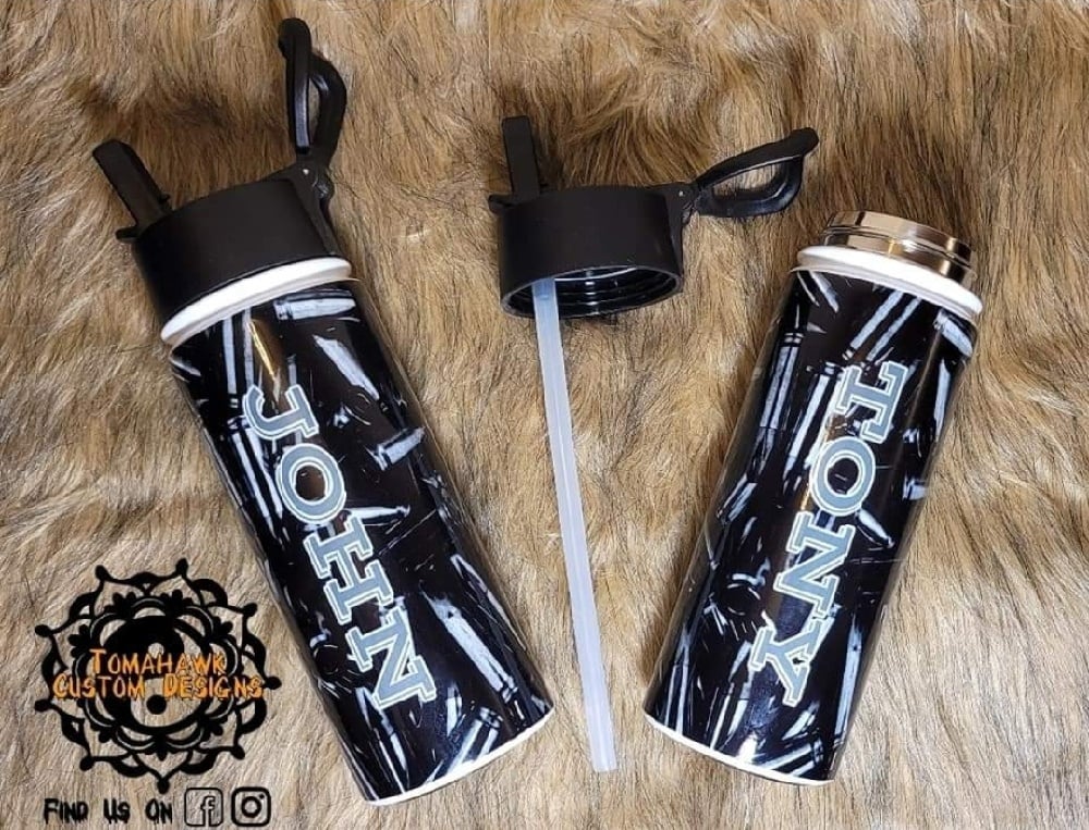 Image of 18 oz tumbler with tubler lid and water bottle lid