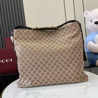Image 15 of GG Beatrix Tote