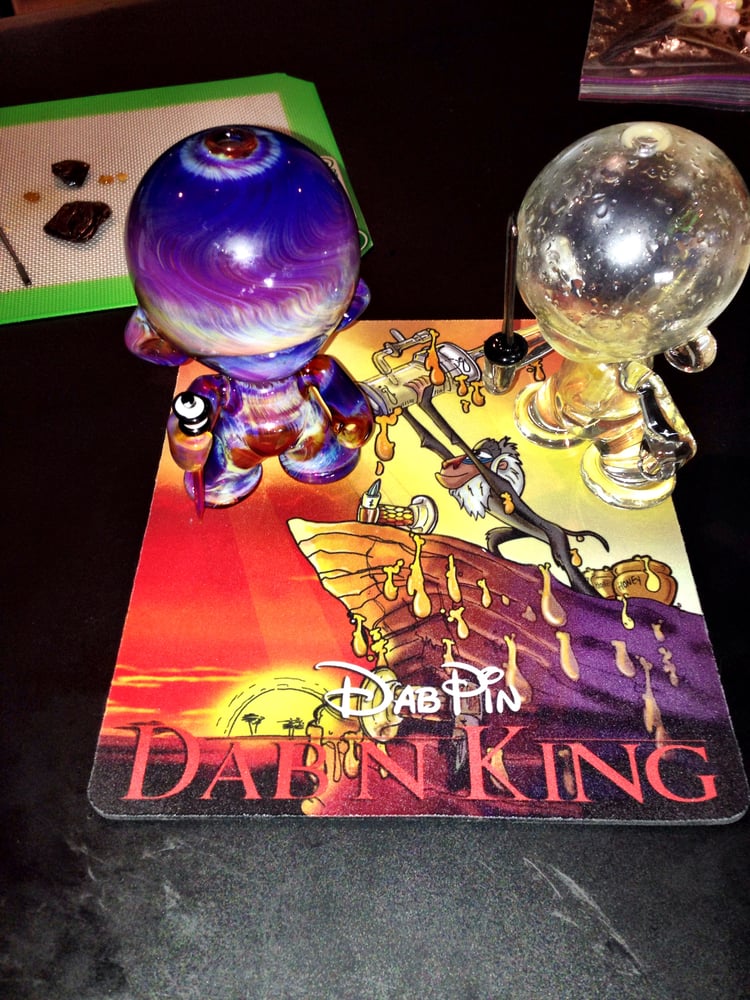 Image of DAB PAD  "Dab N King" Fried Rock Design 