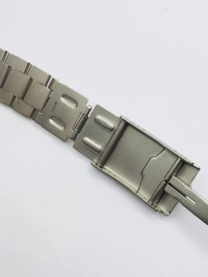 Image of NEW 20mm FORTIS GENTS WATCH STRAP IN MATTE (BRUSHED) FINISH CURVED ENDS,GENUINE