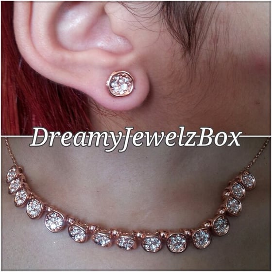 Image of Rose gold circle set