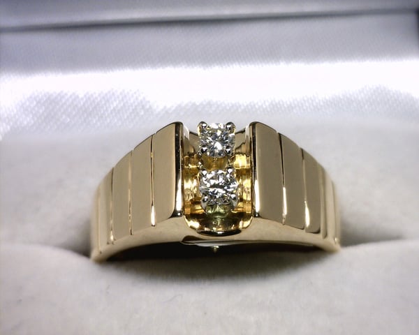 Image of 14K Yellow Gold Men's Diamond Ring (.20CT)