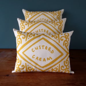 Image of Custard Cream Printed Cushion