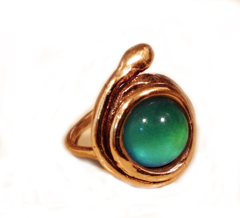 Image of Healer Ring,  Bronze Aura (color-changing mood stone)