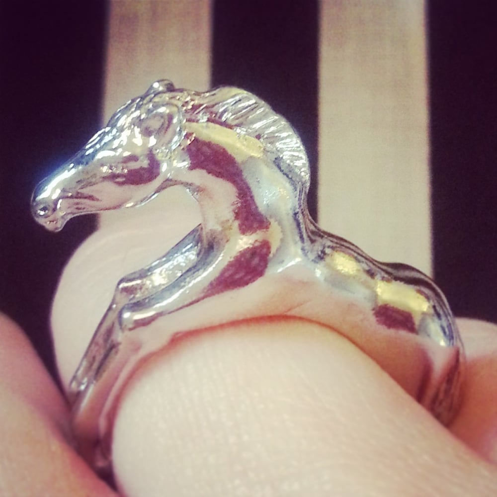 Image of SILVER HORSE RING