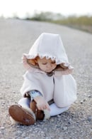 Image 2 of the JULIET capelet