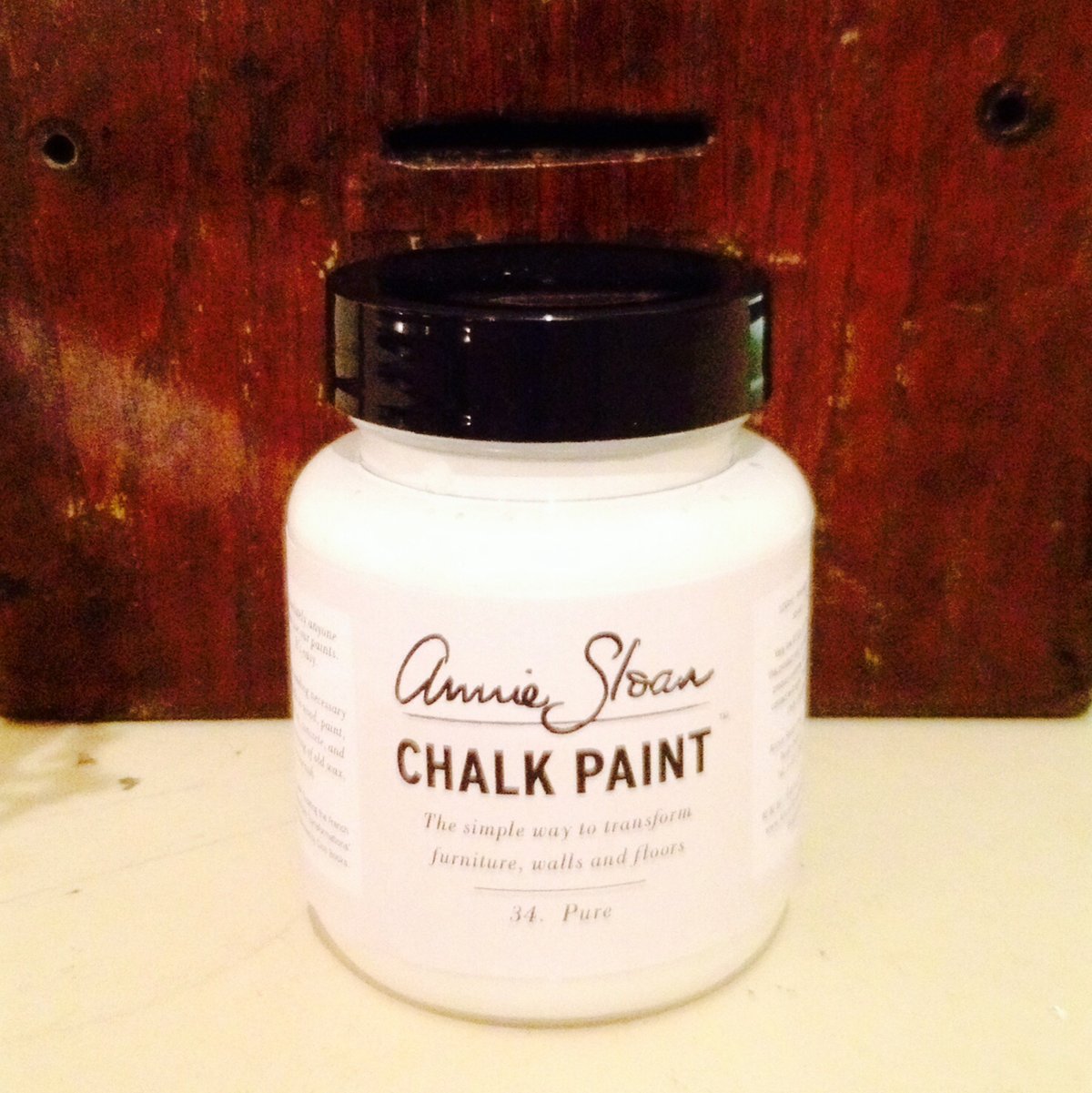 Chalk Paint™ a decorative paint by Annie Sloan