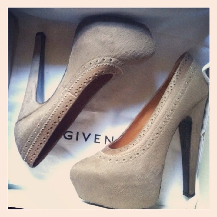 Image of Givenchy by taupe Pony Hair pumps - 7.5