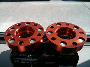 Image of NEO WHEEL SPACERS 