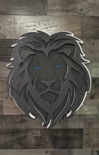 Image 2 of 23” Jungle King Head