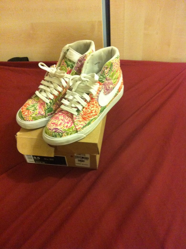 Image of Nike blazer high floral uk7