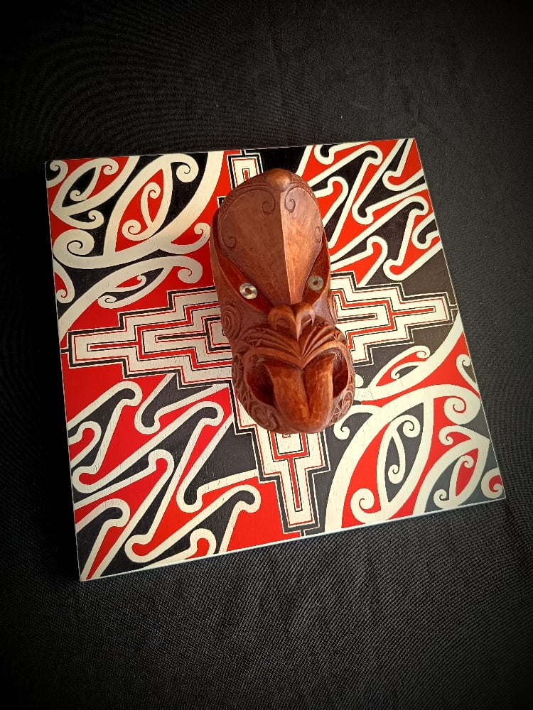 Image of UPOKO ON PANEL 