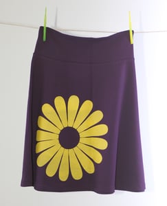 Image of Skirt, Lonely Flowers, Brombeere