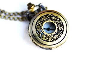 Image of Sautoir-Montre feuilles perles au choix