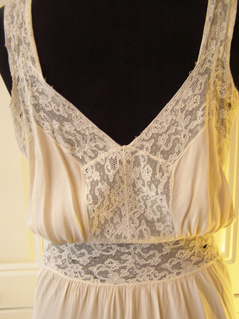 Image of 1930s - 40s Silk Feel Rayon Nightdress 