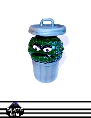 Image of Rob Morrison Oscar The Grouch Glass Sculpture Collector Set 