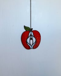 Image 2 of Snow White’s Apple