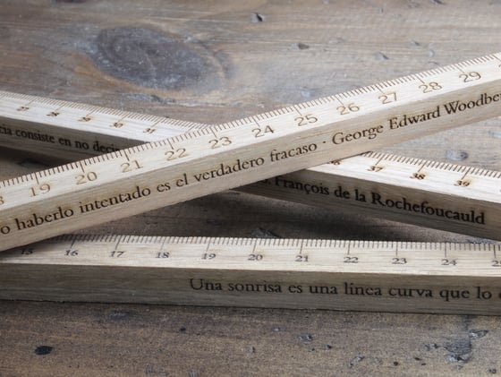 Image of Wood Ruler / Regla de madera 