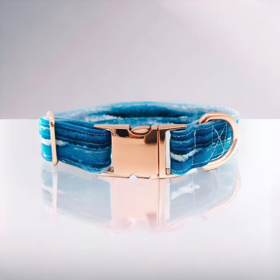 Image of Luxury Blue Beach Waves Collar