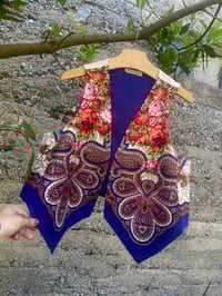 Image 1 of Chaleco feito a man. FOLIADA70. Talla S/M.