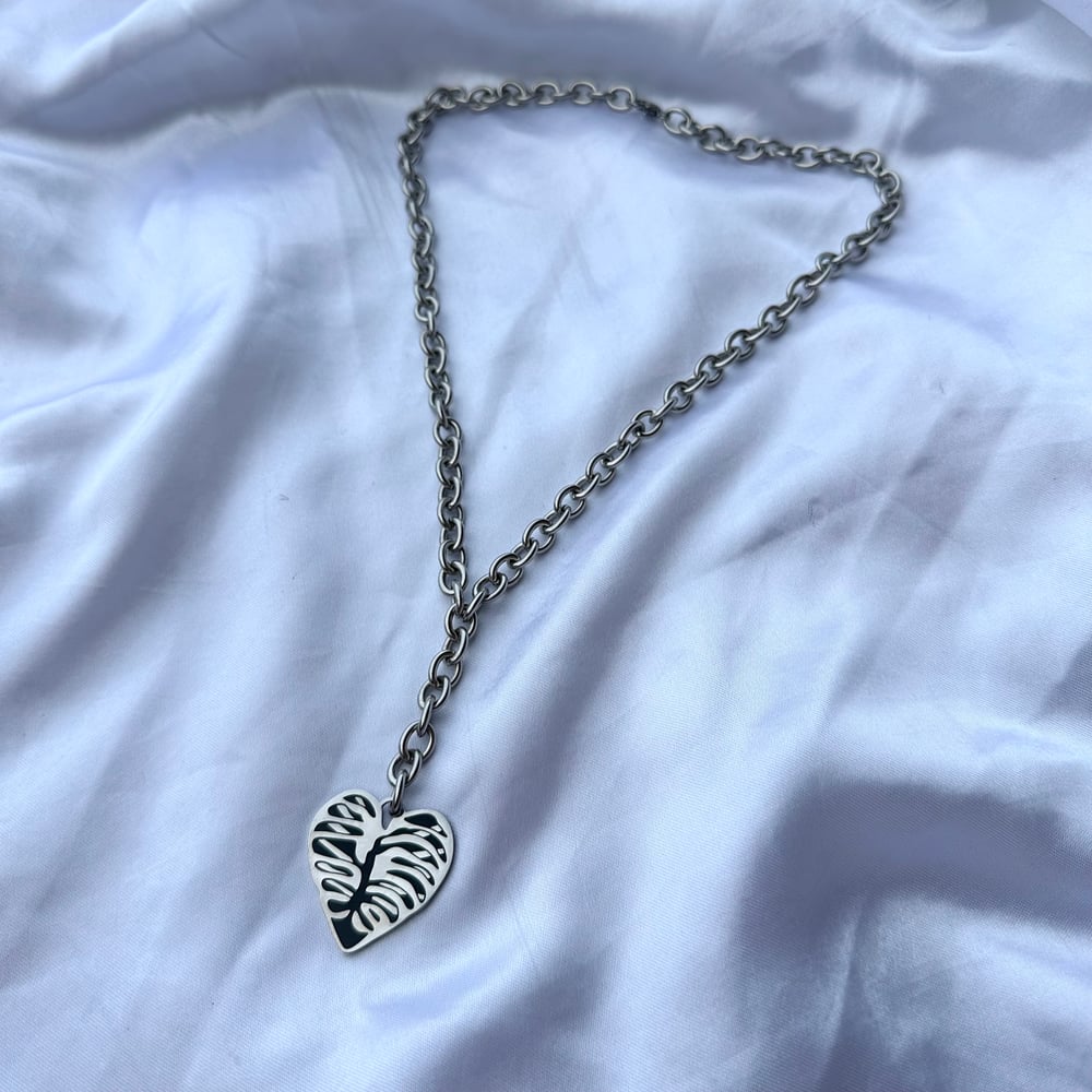 Image of Heartache Chain