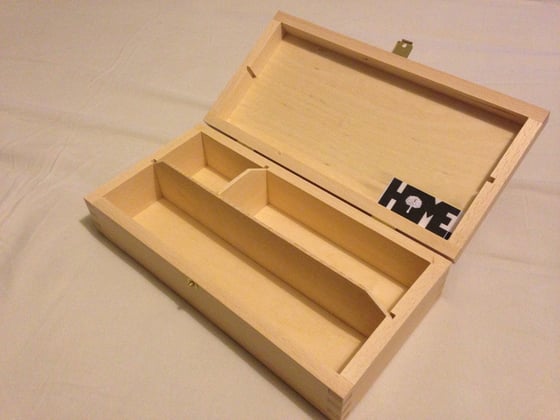 Image of homefingerboard box #1