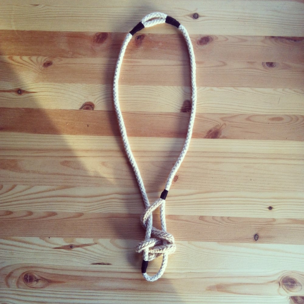 Image of necklace 4