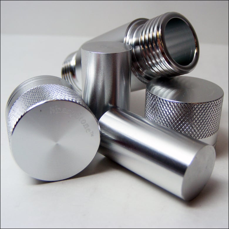 Image of SharpStone® 3/4 Inch Silver Aluminum Pollen Press