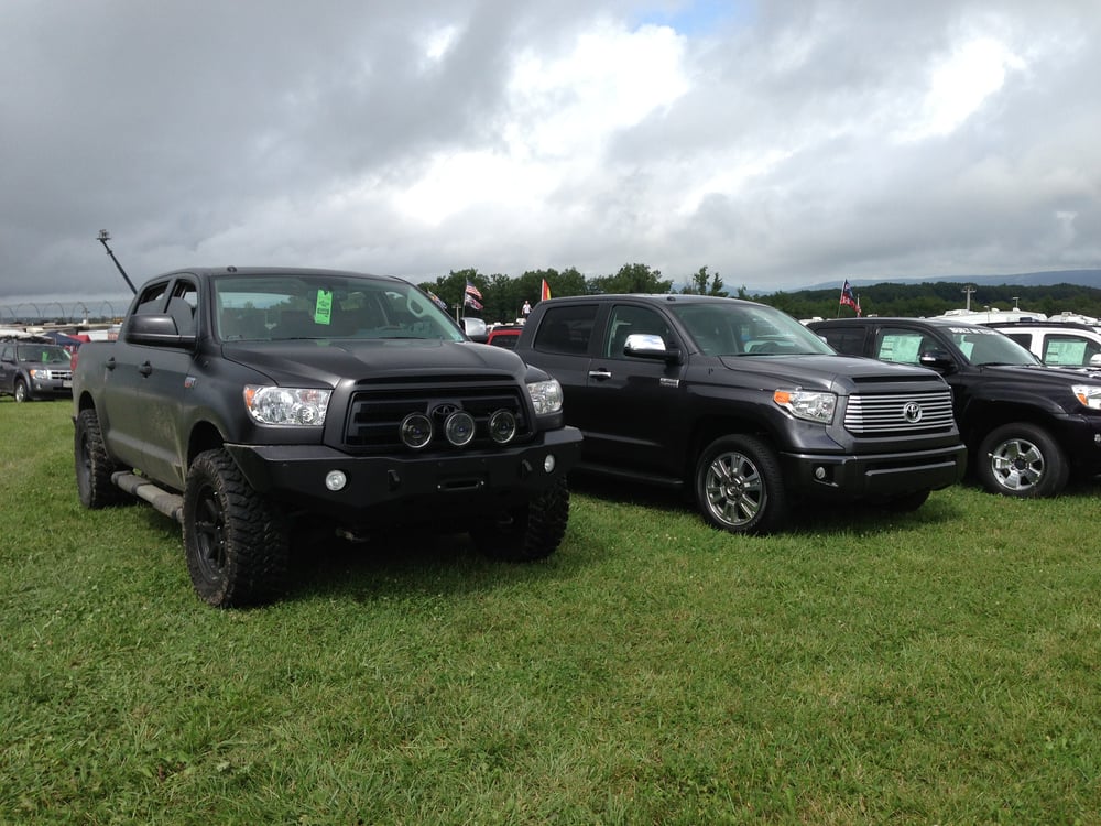 Toyota Tundra Hood Blackout 2014-2021