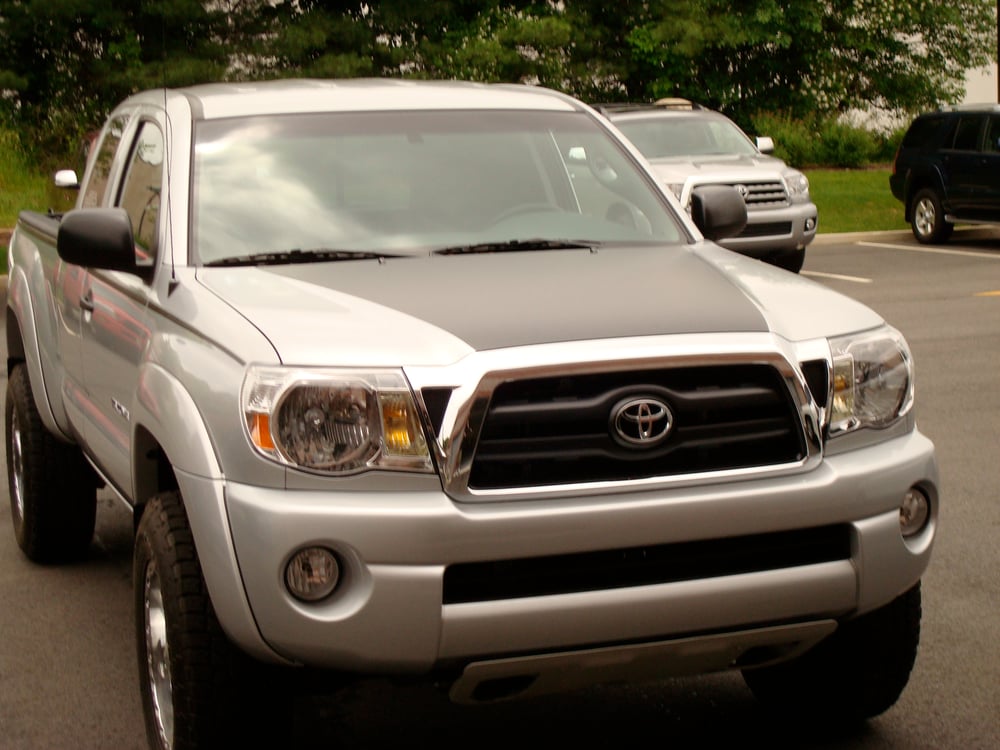 Toyota Tacoma Hood Blackout 2005-2011