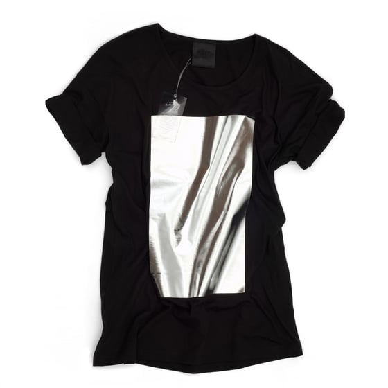 Image of Unisex Mirror Tailored T-shirt