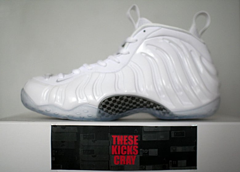 Image of NIKE AIR FOAMPOSITE ONE "WHITE OUT"