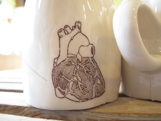 Image of Egg Heart Mug Set