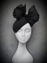 Mini Dolly in Black