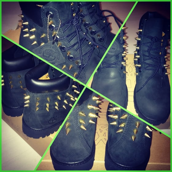 Image of Timberland Boots with spikes  (black)
