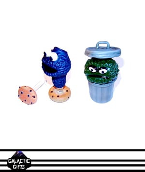 Image of Rob Morrison Oscar The Grouch Glass Sculpture Collector Set 