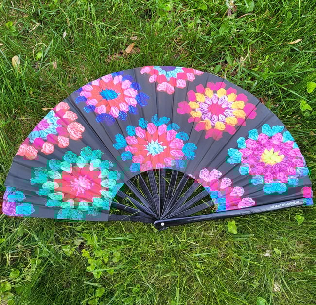 Granny square crochet / wakaan watermelon and electric forest fans