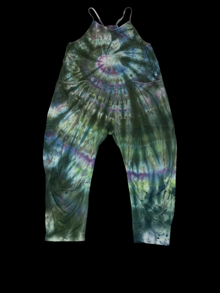 Image of (XL) Spin into the See Relaxed Jumper 
