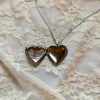 Image 3 of THE AMÉLIE LOCKET (CHAIN)