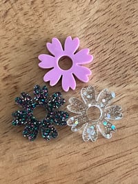 Image 1 of Indispensable Fleurs 