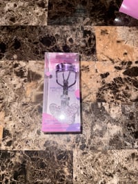 Image 7 of Butterfly Eyelash Curler 