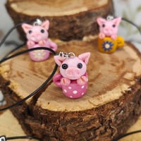 Image 4 of Wisiorki - "Świnka w kubku" 🐷🩷✨