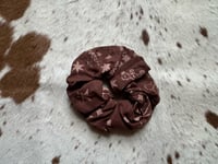 brown scrunchie 